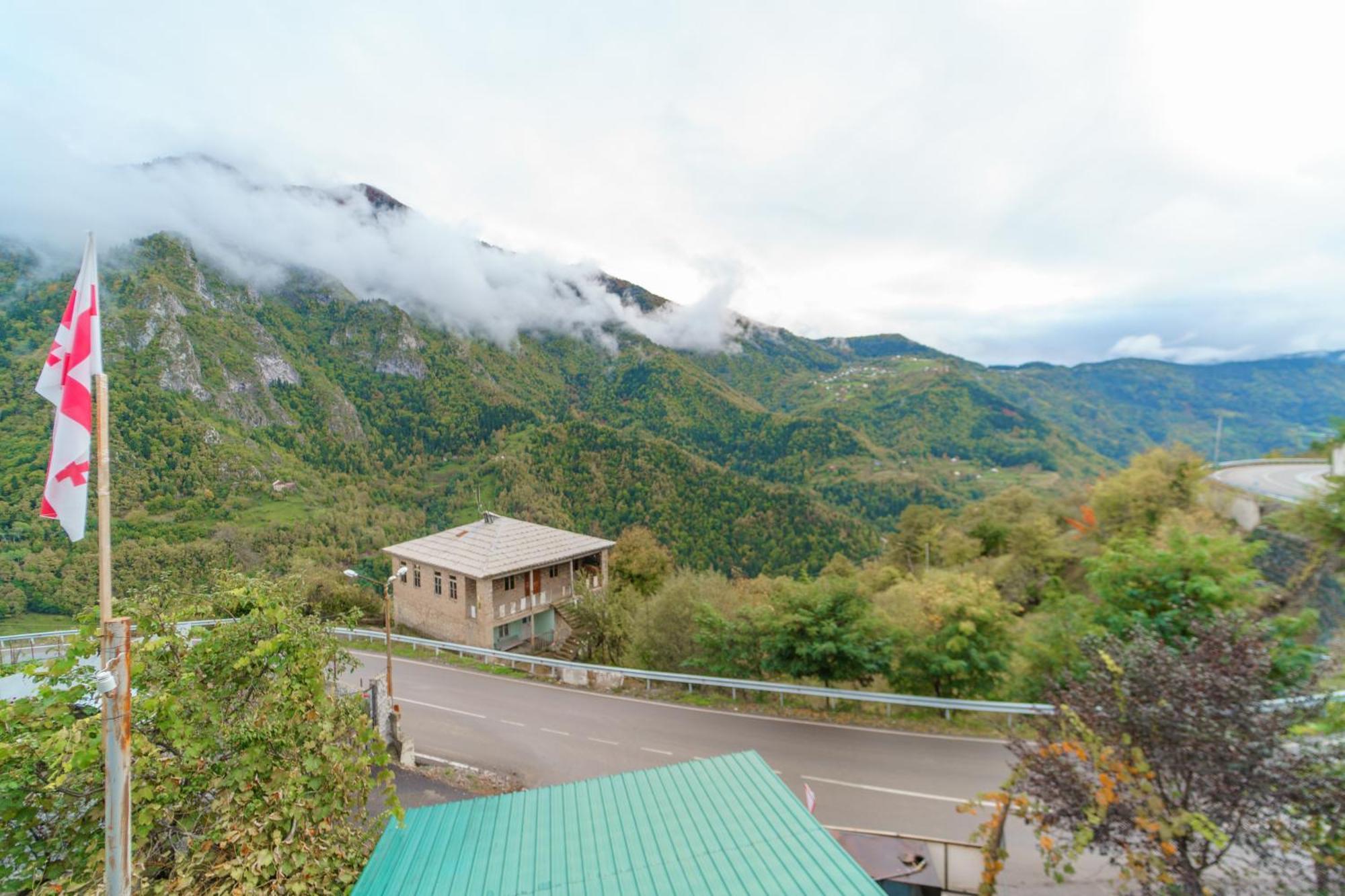 Guest House Sunrise Khulo 외부 사진